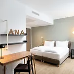 Elaya Center, Trademark By Wyndham ホテル