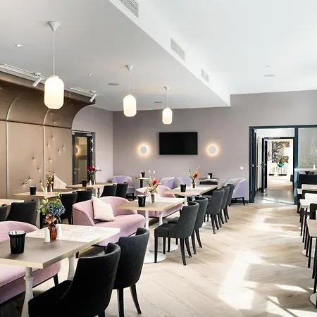 Elaya Center Hotel Regensburg