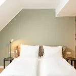 Hotell Elaya Center, Trademark By Wyndham 3*