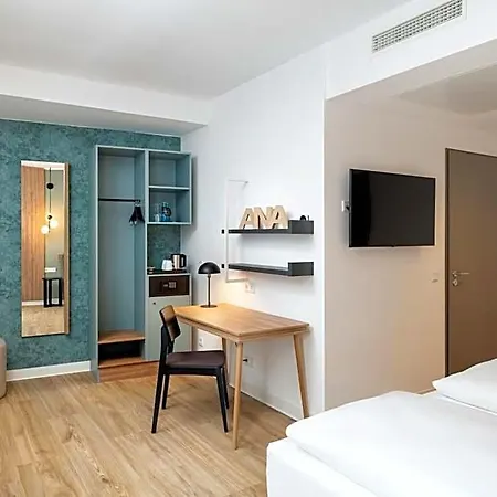 Elaya Center, Trademark By Wyndham 3*