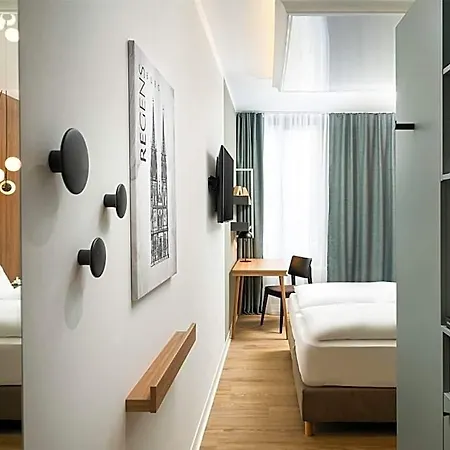 Elaya Center, Trademark By Wyndham Hotel Regensburg